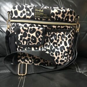 Leopard Cheetah Animal Print Zipper Lunchbox Lunch Bag with pockets & Strap